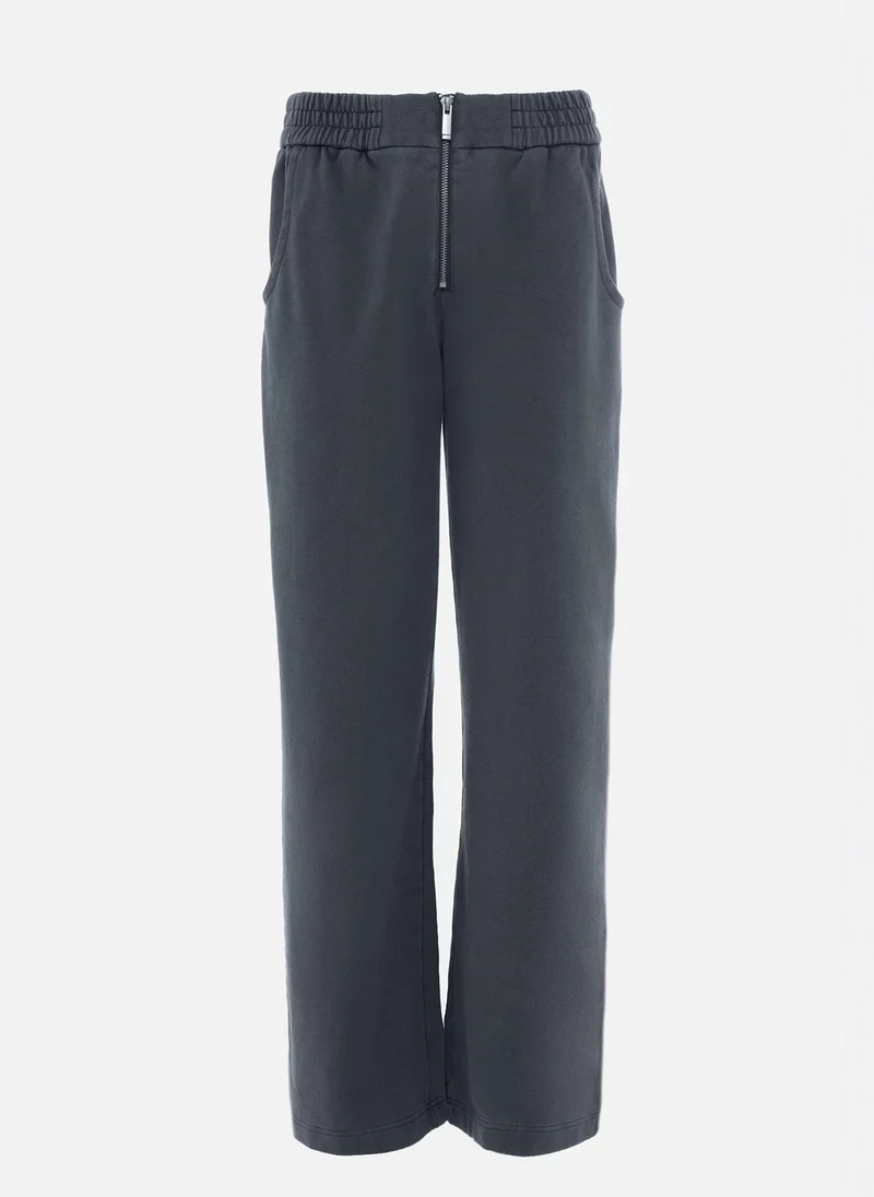 Lichi Loose sweatpants with a front zip